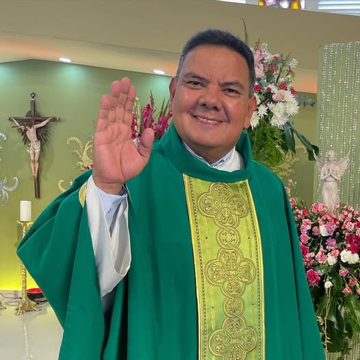 Padre &Oacute;scar de la Vega